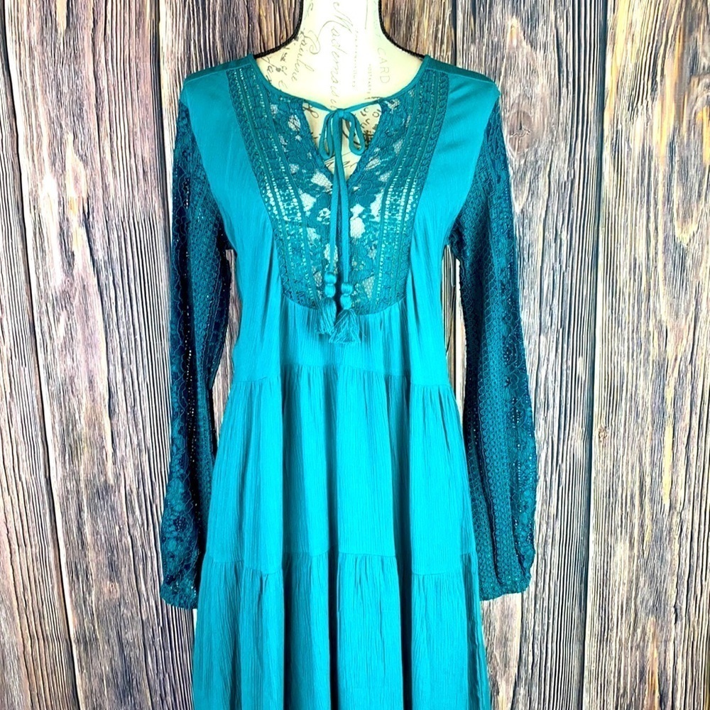 NWOT Wrangler Green Jewel Tone Colored Dress W/ Lace Details (Size M)